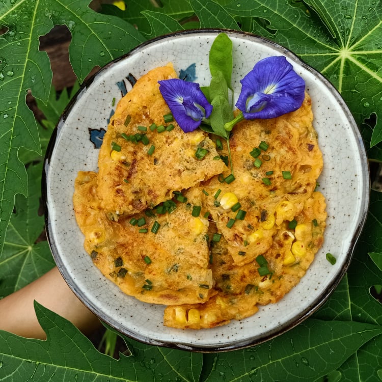 Cheesy Kimchi Pancakes – Kokkoya Organics